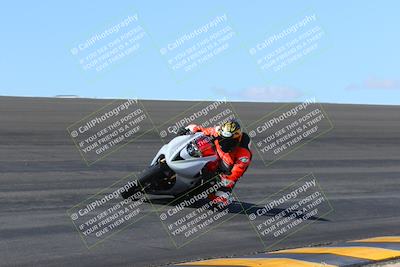 media/Mar-20-2023-Moto Forza (Mon) [[d0bbc59e78]]/1-A Group (Green)/Session 2 (Bowl)/